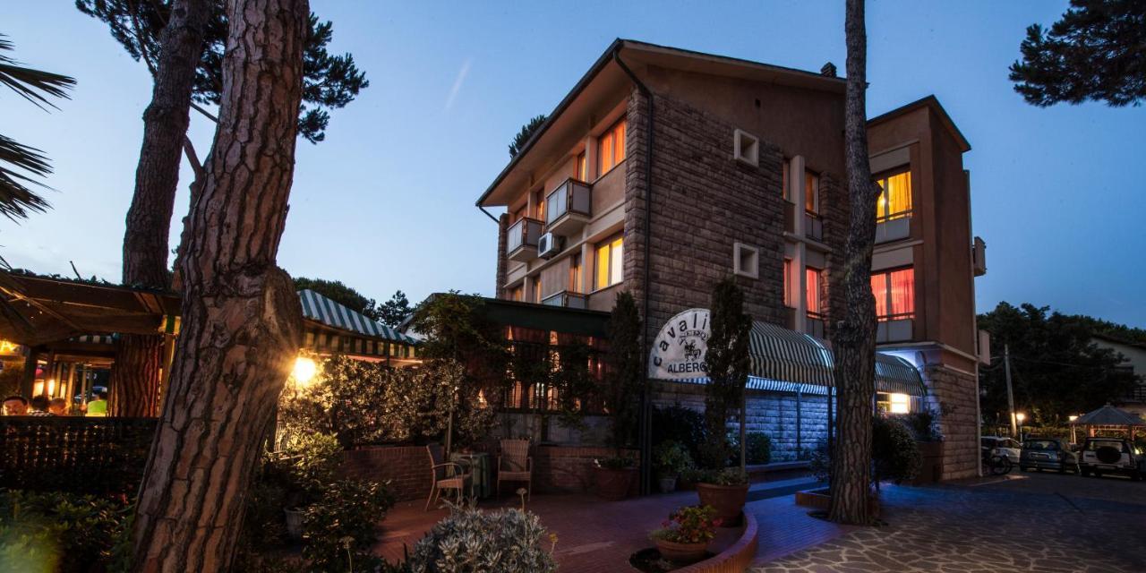 Hotel Il Cavaliere Nero Тиррения Экстерьер фото